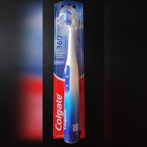 Colgate 360 Power Toothbrush - Blue and White